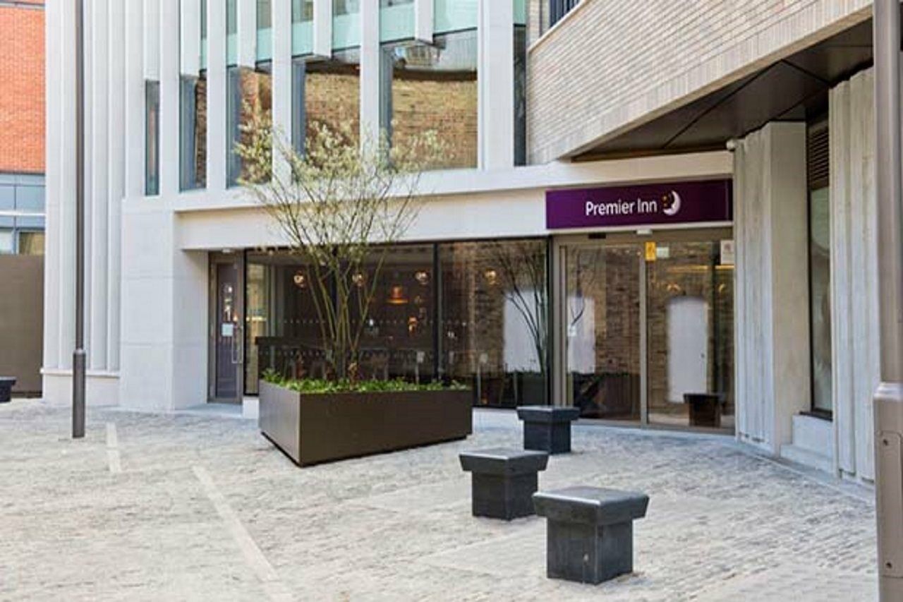 Premier Inn Southwark Borough High St Londyn Zewnętrze zdjęcie